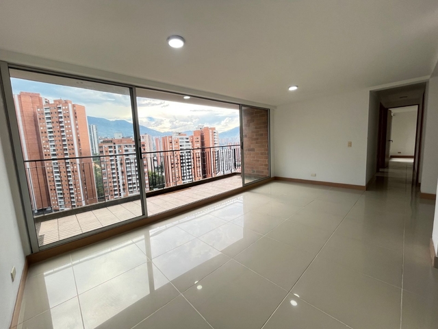APARTAMENTO EN ARRIENDO UBICADO EN SABANETA SECTOR SAN REMO