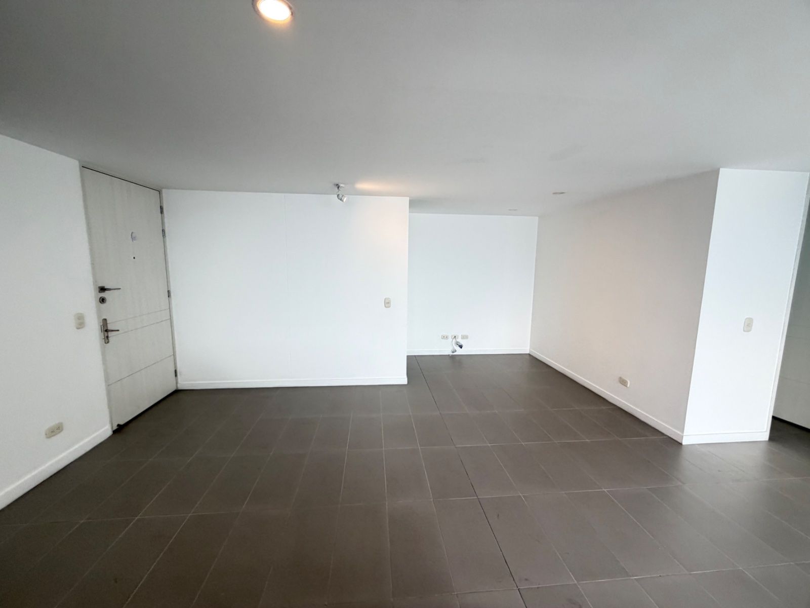 APARTAMENTO EN ARRIENDO UBICADO EN MEDELLIN SECTOR CASTROPOL