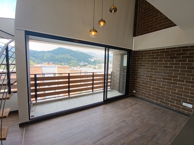 APARTAMENTO EN ARRIENDO UBICADO EN EL RETIRO SECTOR PURO CUERO