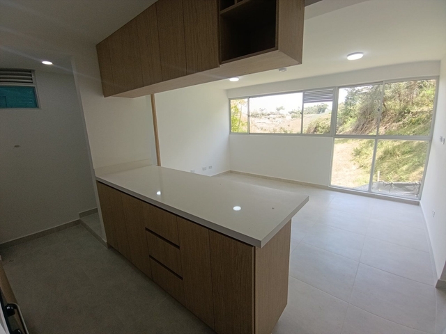 APARTAMENTO EN ARRIENDO UBICADO EN MARINILLA SECTOR TINAJAS