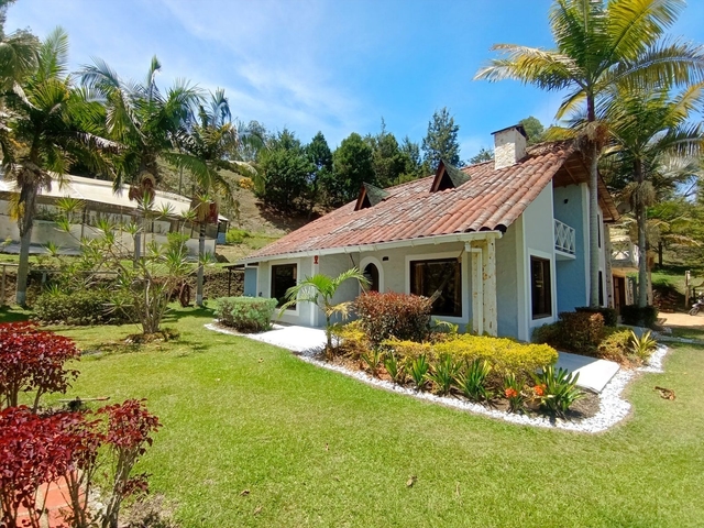 CASA CAMPESTRE EN ARRIENDO UBICADA EN GUARNE SECTOR VEREDA SAN JOSE