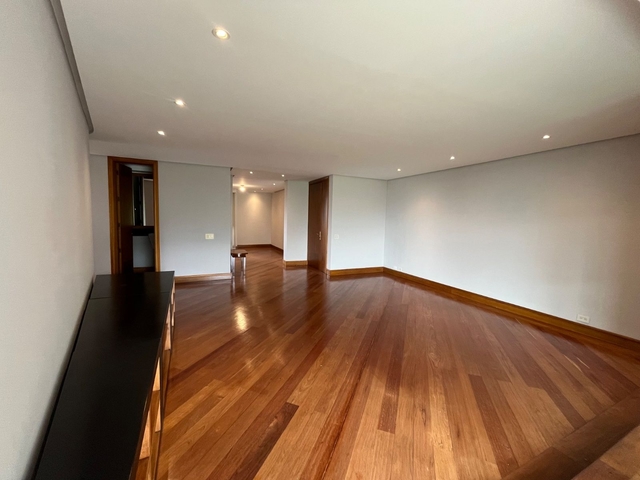APARTAMENTO EN ARRIENDO UBICADO EN MEDELLIN SECTOR POBLADO