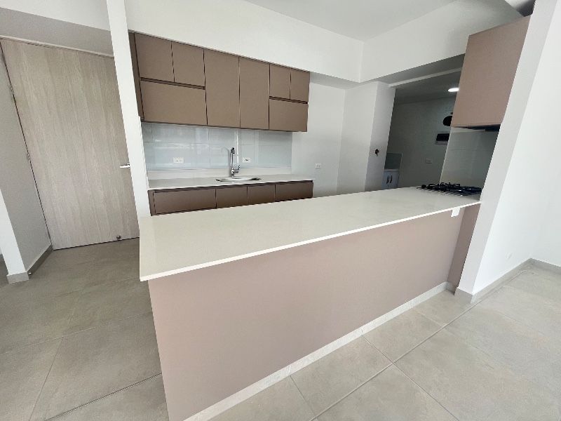 APARTAMENTO EN ARRIENDO UBICADO EN SABANETA SECTOR ALTO DE LAS FLORES