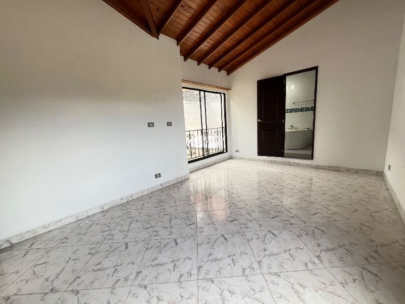 CASA EN ARRIENDO UBICADA EN LA ESTRELLA SECTOR POBLADO SUR