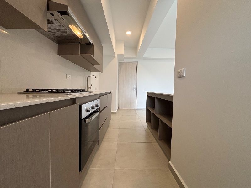 5 APARTAMENTO EN ARRIENDO UBICADO EN ENVIGADO SECTOR JARDINES