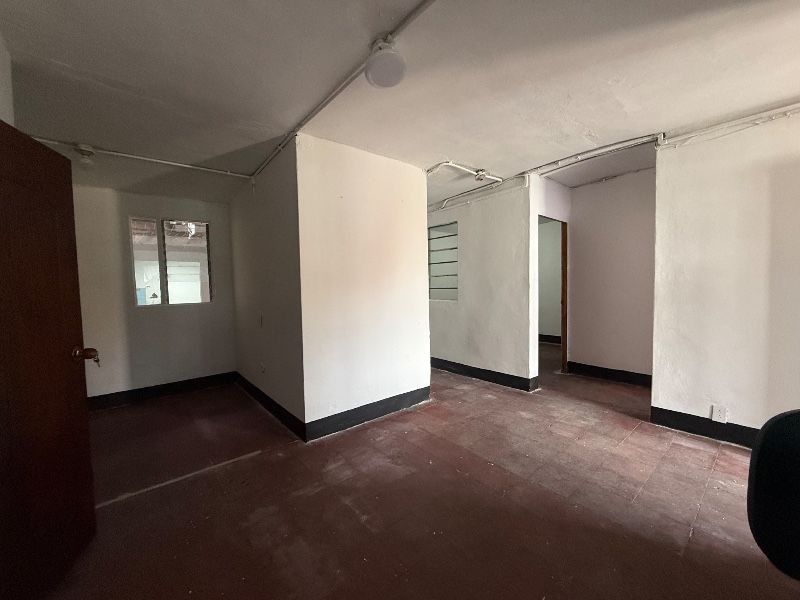 CASA COMERCIAL EN ARRIENDO UBICADA EN ITAGÜI SECTOR TRIANA