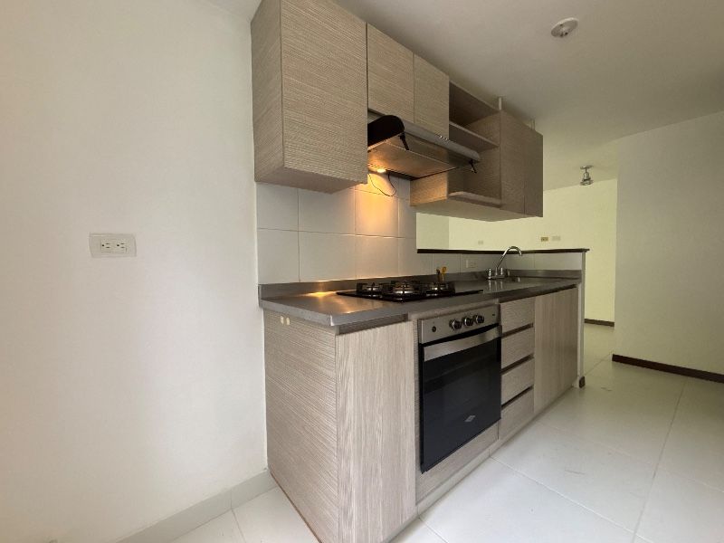 APARTAMENTO EN ARRIENDO UBICADO EN ENVIGADO SECTOR ALTO DE LAS FLORES