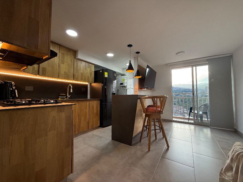 APARTAMENTO EN ARRIENDO UBICADO EN ITAGÜÍ POR EL SECTOR DITAIRES