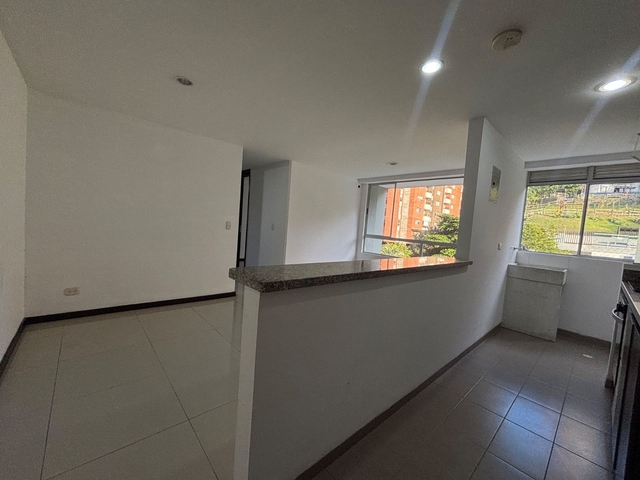 APARTAMENTO EN ARRIENDO UBICADO EN ENVIGADO SECTOR TRIANON