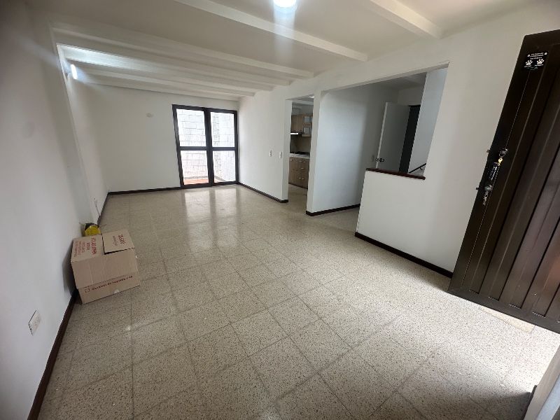 CASA EN ARRIENDO UBICADO EN ENVIGADO POR EL SECTOR EL DORADO