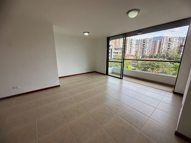 APARTAMENTO EN ARRIENDO UBICADO EN ENVIGADO SECTOR CUMBRES