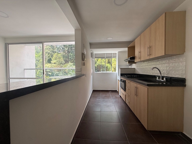 APARTAMENTO EN ARRIENDO UBICADO SABANETA SECTOR AVES MARIA