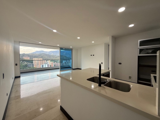APARTAMENTO EN ARRIENDO UBICADO EN SABANETA SECTOR AVES MARIA
