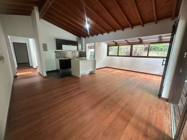 APARTAMENTO EN ARRIENDO UBICADO EN ENVIGADO SECTOR LOMA LAS BRUJAS