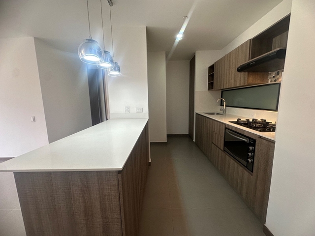 APARTAMENTO EN ARRIENDO UBICADO EN ENVIGADO SECTOR LOMA DEL ESCOBERO