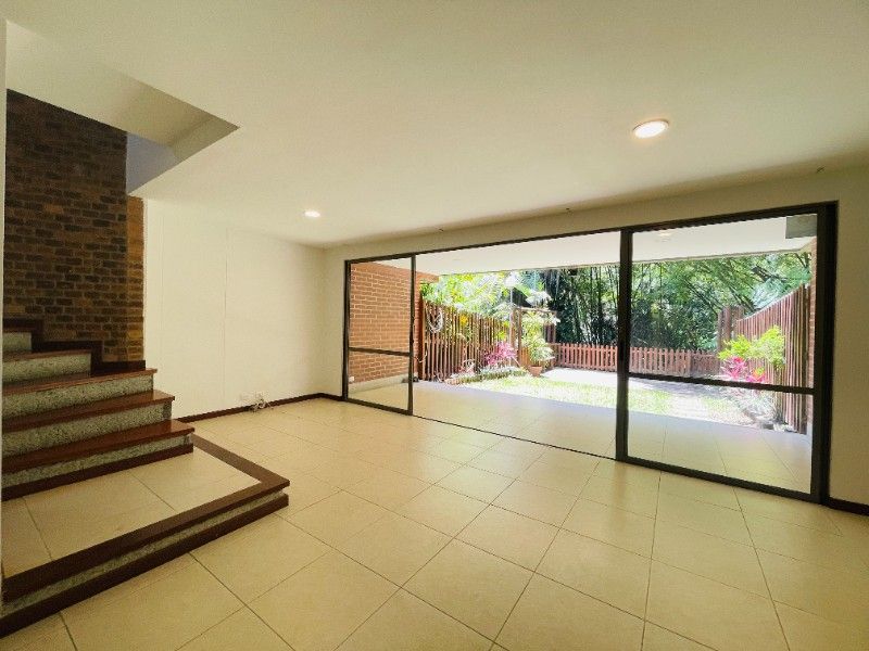 CASA EN VENTA UBICADA EN MEDELLÍN POR EL SECTOR SAN LUCAS