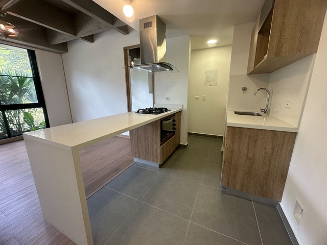 APARTAMENTO EN ARRIENDO UBICADO EN ENVIGADO SECTOR LOMA DEL ESCOBERO
