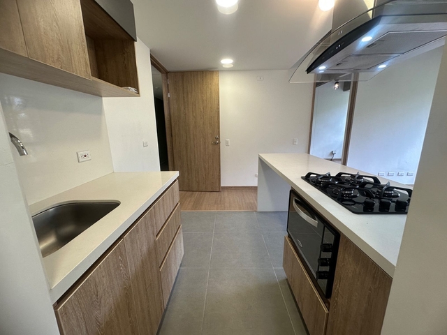 APARTAMENTO EN ARRIENDO UBICADO EN ENVIGADO SECTOR LOMA DEL ESCOBERO