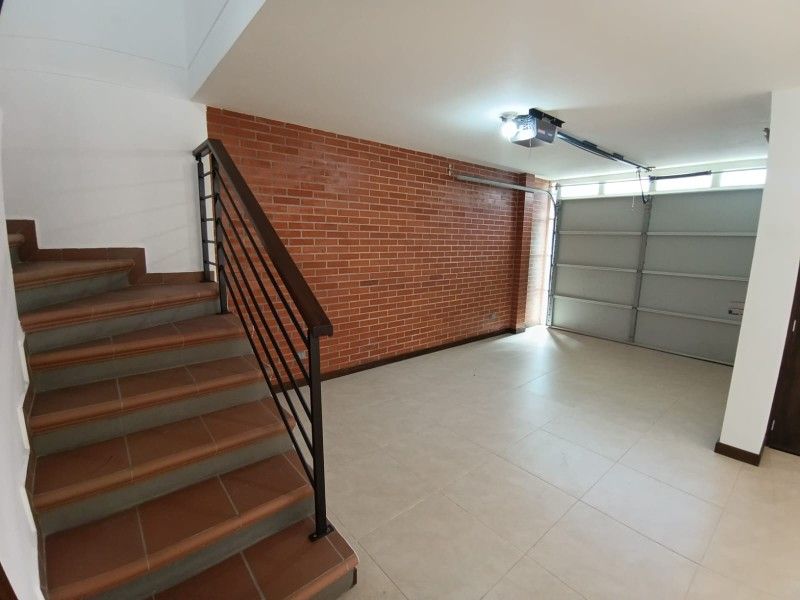CASA EN ARRIENDO UBICADA EN LA CEJA SECTOR VIVA LA CEJA