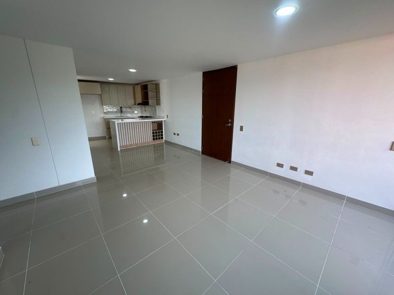 APARTAMENTO EN ARRIENDO UBICADO EN MEDELLIN POR EL SECTOR LOMA DEL INDIO