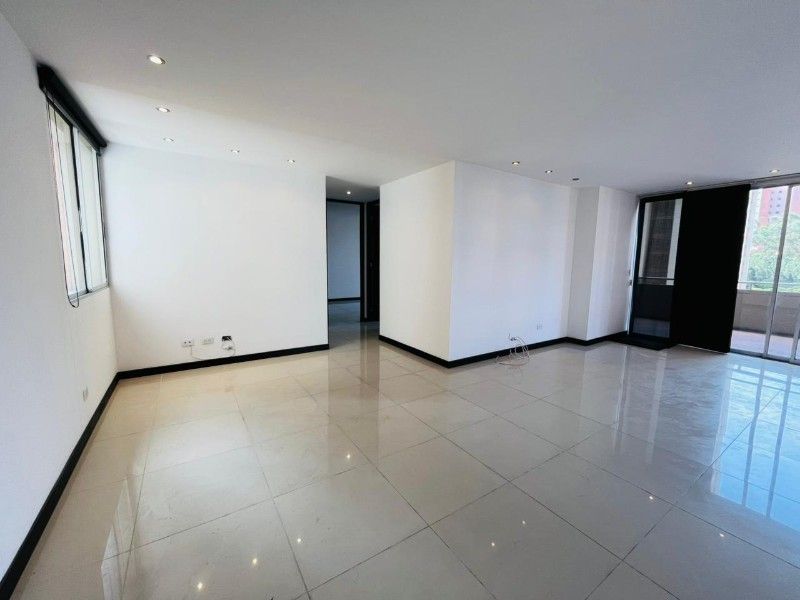 APARTAMENTO EN ARRIENDO UBICADO EN EL POBLADO SECTOR CASTROPOL