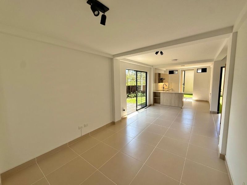 CASA EN VENTA EN LA CEJA SECTOR LA COLOMBIERE