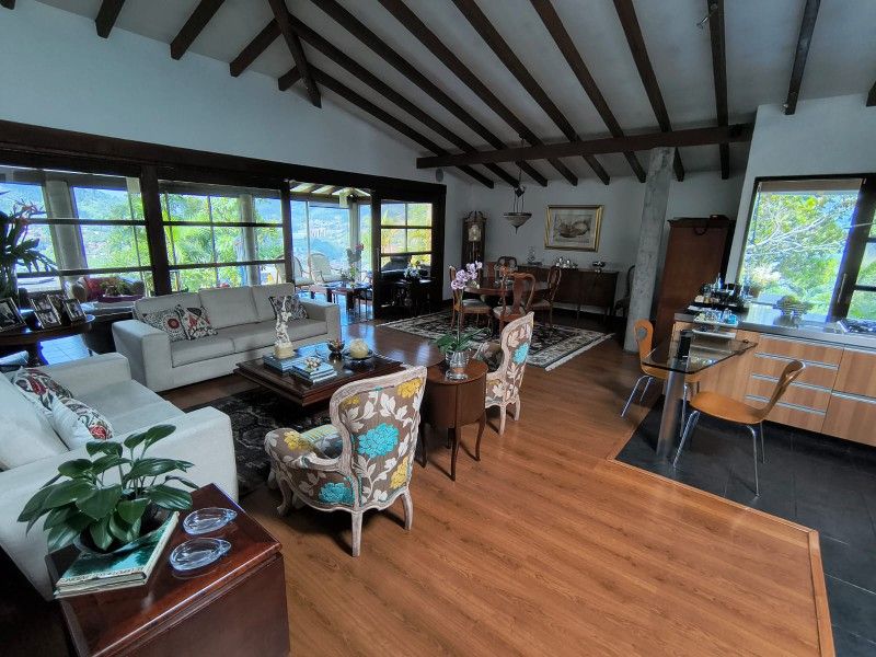 CASA EN VENTA UBICADO EN LA ESTRELLA SECTOR LA TABLAZA