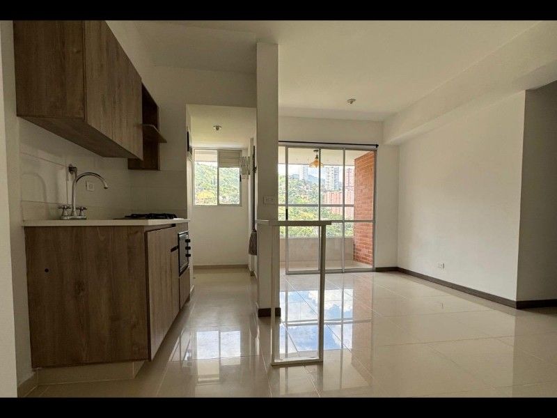APARTAMENTO EN ARRIENDO UBICADO EN SABANETA SECTOR ARDESILLAS