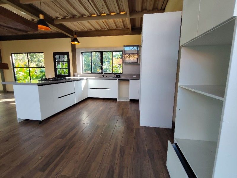 FINCA EN ARRIENDO UBICADO EN RIONEGRO SECTOR LLANOGRANDE