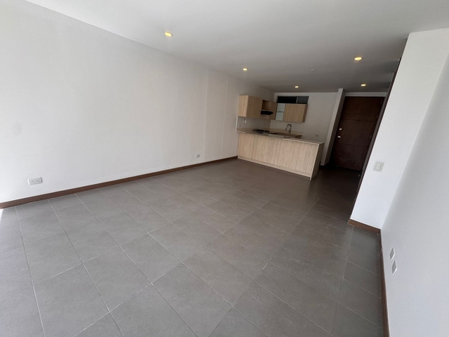 APARTAESTUDIO EN ARRIENDO UBICADO EN MEDELLIN SECTOR LOS NARANJOS