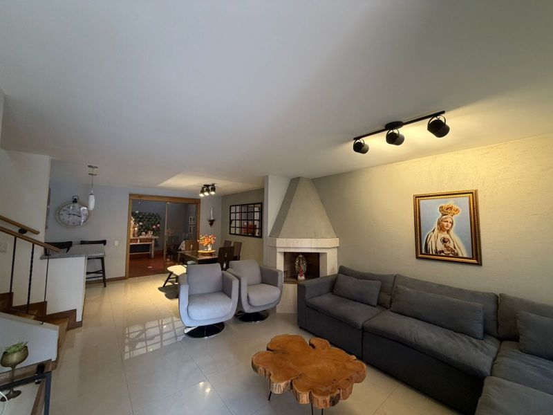 CASA EN VENTA UBICADA EN RIONEGRO SECTOR GUALANDAY