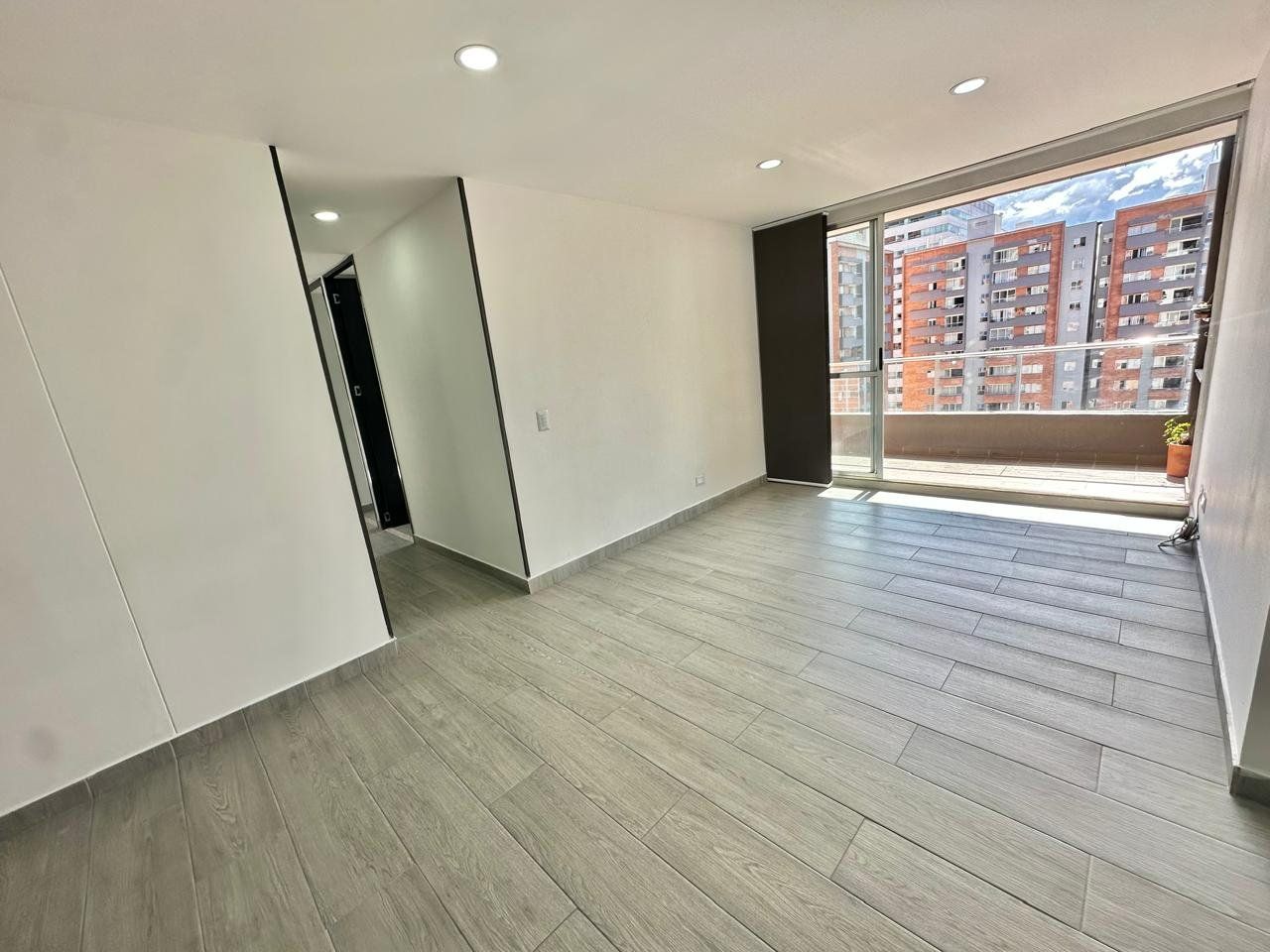 APARTAMENTO EN ARRIENDO UBICADO EN MEDELLIN SECTOR CIUDAD DEL RIO