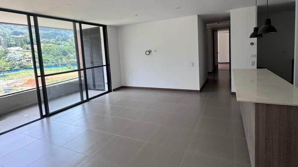 APARTAMENTO EN ARRIENDO UBICADO EN ENVIGADO SECTOR CAROLINA CAMPESTRE