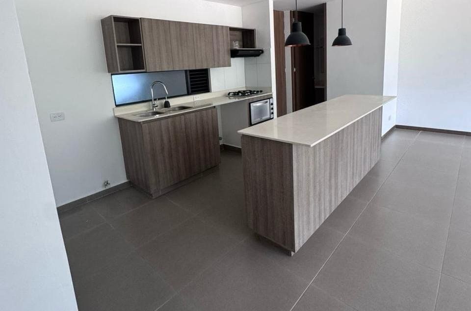 APARTAMENTO EN ARRIENDO UBICADO EN ENVIGADO SECTOR CAROLINA CAMPESTRE