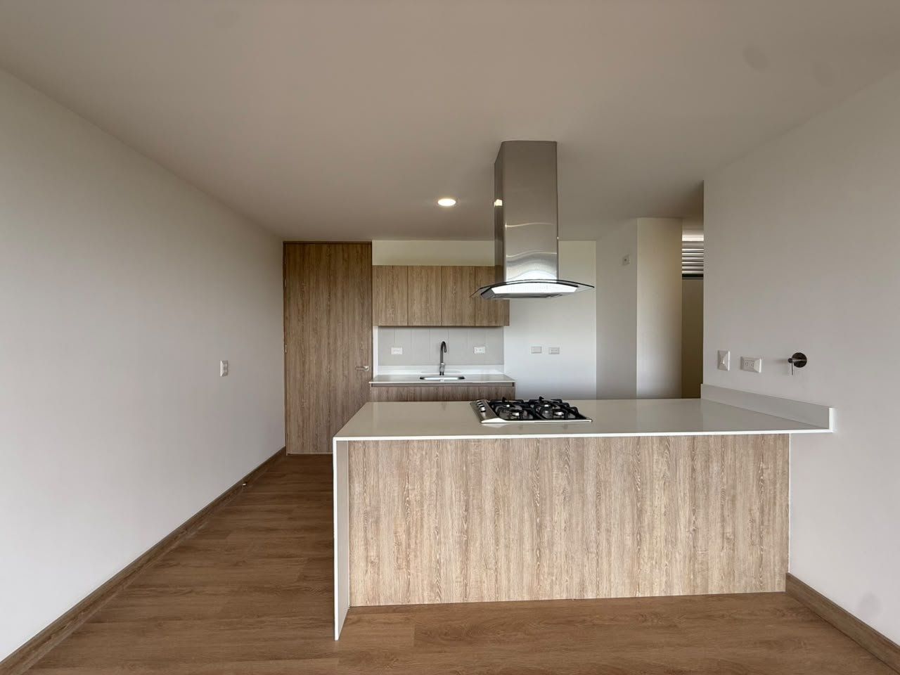 APARTAMENTO EN ARRIENDO UBICADO EN RIONEGRO SECTOR EL PORVENIR