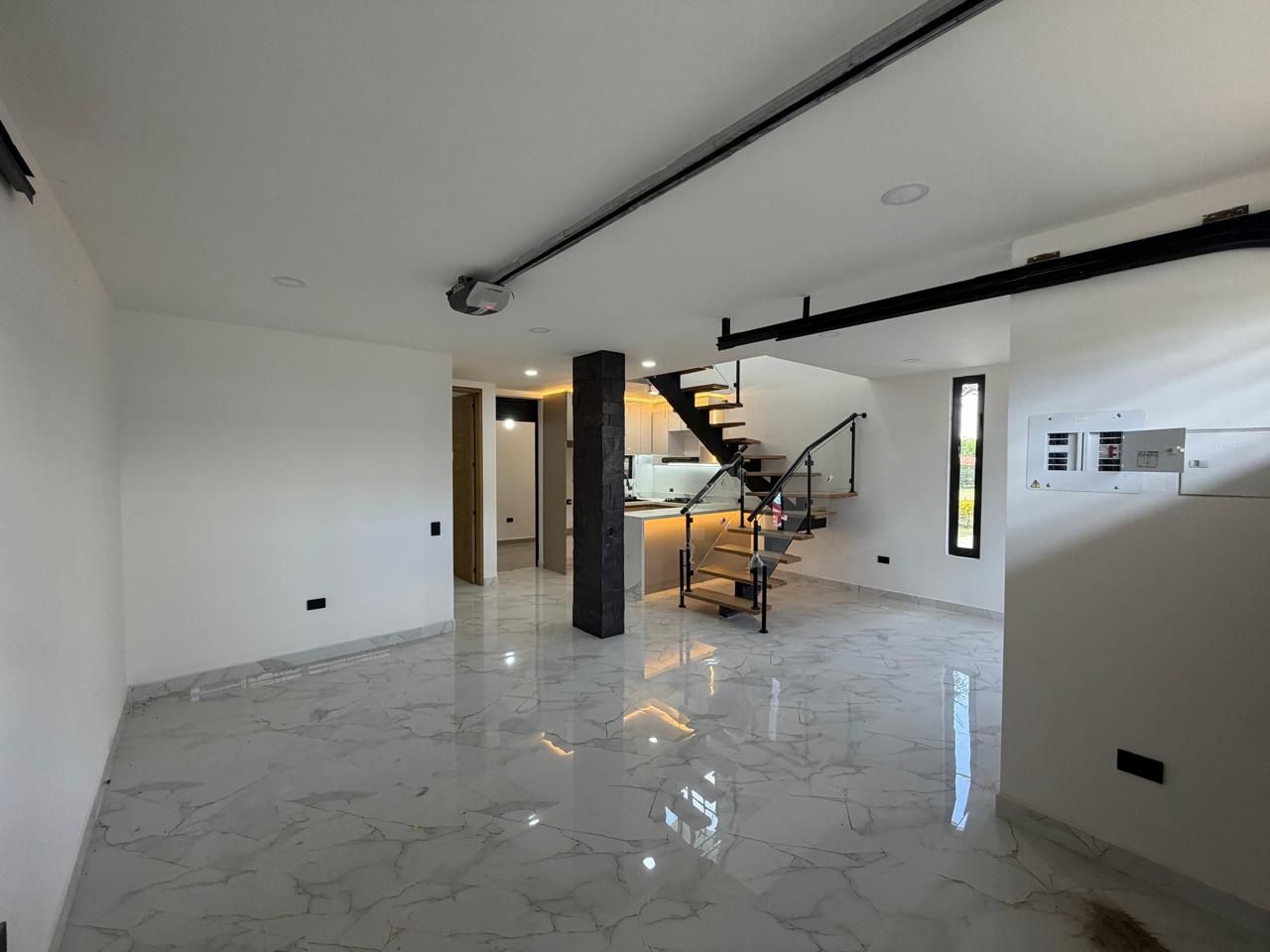 CASA EN VENTA UBICADA EN LA CEJA SECTOR BOSQUES DEL TAMBO