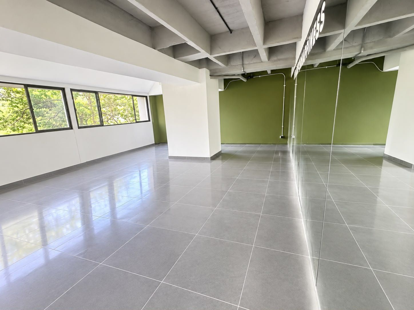 LOCAL EN ARRIENDO UBICADO EN MEDELLIN SECTOR EL POBLADO