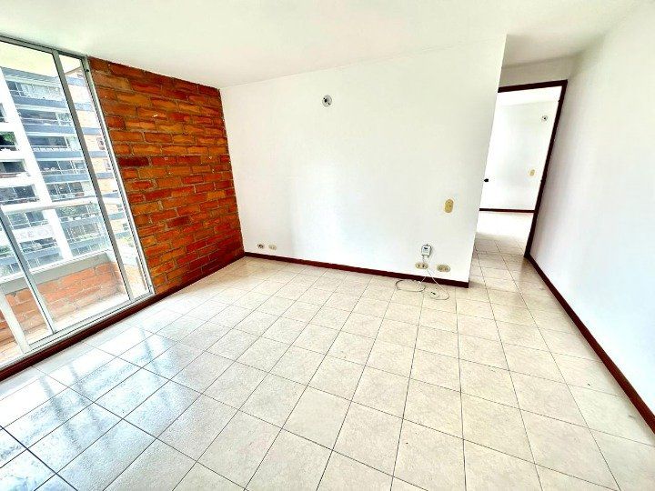 APARTAMENTO EN ARRIENDO UBICADO EN POBLADO SECTOR CASTROPOL