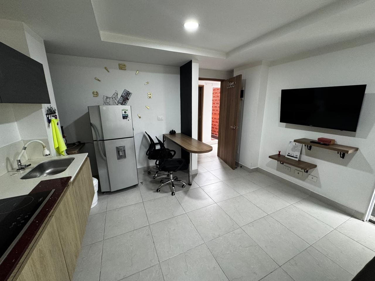 APARTAESTUDIO EN ARRIENDO UBICADO EN MEDELLIN SECTOR LA AMERICA