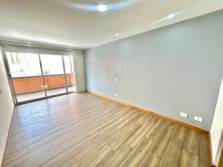 APARTAMENTO EN ARRIENDO UBICADO EN ENVIGADO SECTOR BOSQUES DE ZUNIGA