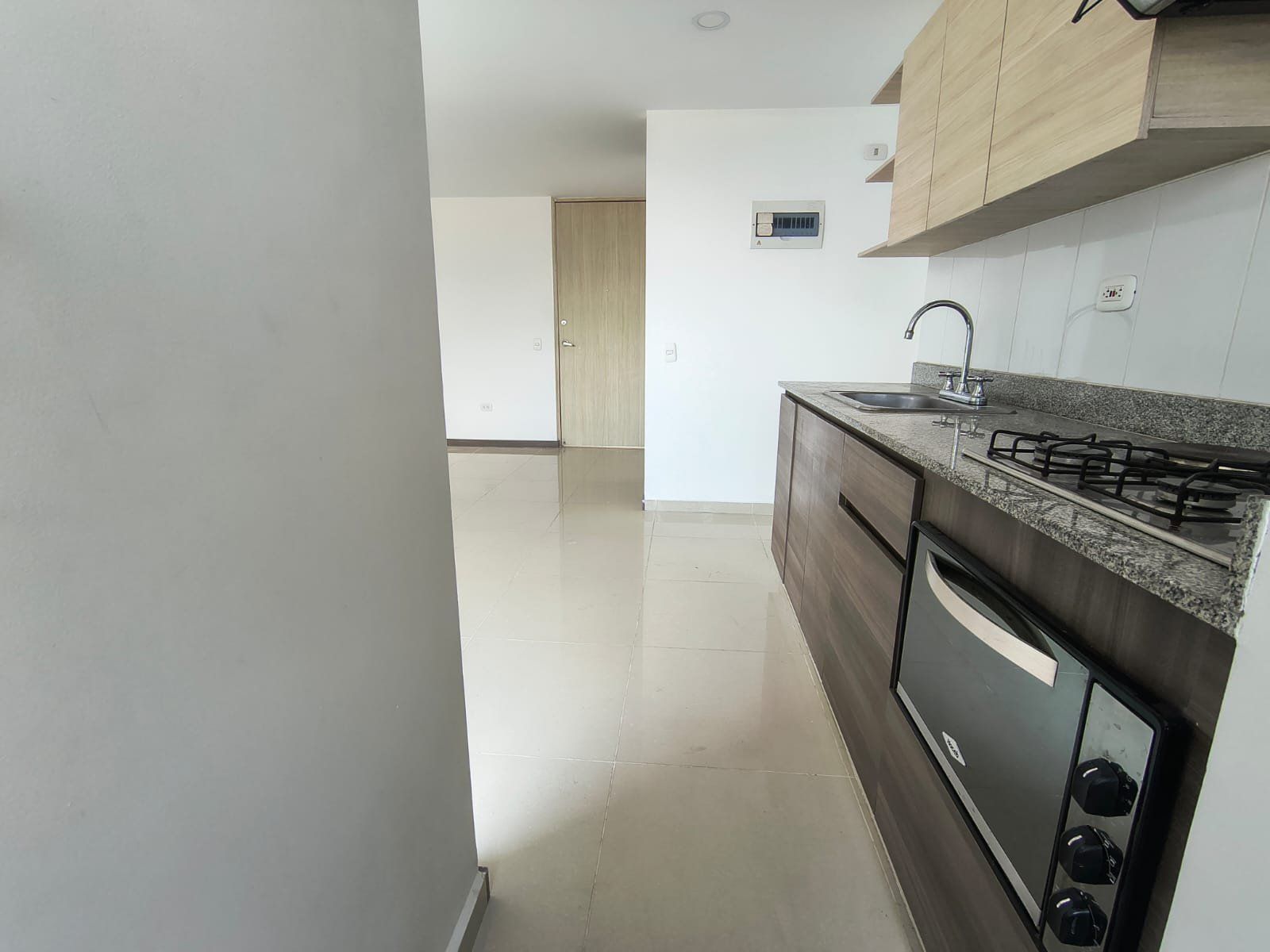 APARTAMENTO EN ARRIENDO UBICADO LA ESTRELLA SECTOR LAS BRISAS