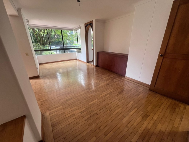 APARTAMENTO EN ARRIENDO UBICADO MEDELLIN SECTOR POBLADO