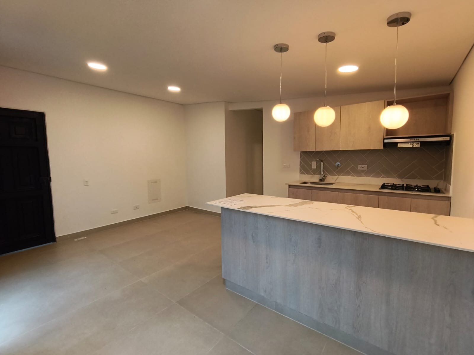APARTAMENTO EN ARRIENDO UBICADO EL CARMEN DE VIBORAL SECTOR CAMPO ALEGRE