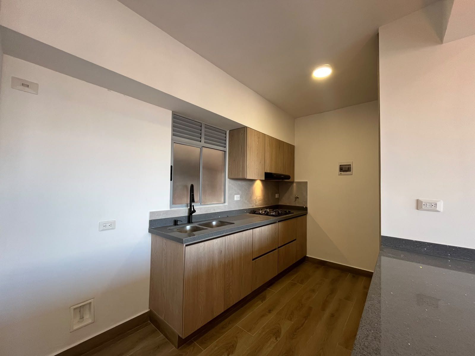 APARTAMENTO EN ARRIENDO UBICADO EN RIONEGRO SECTOR SAN NICOLAS