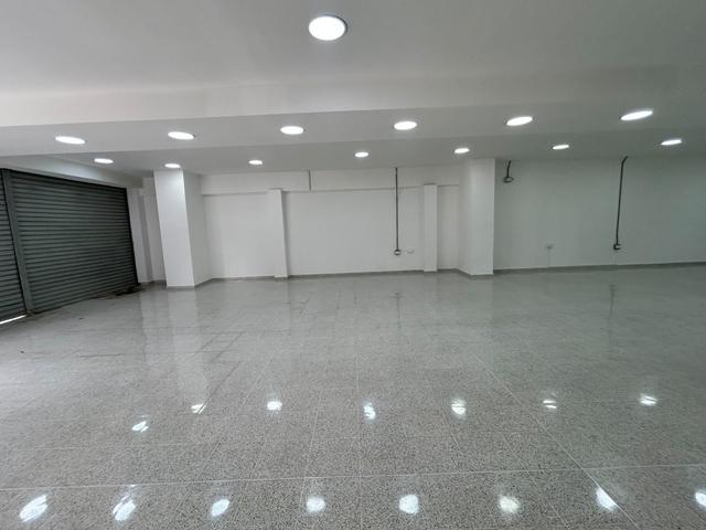 BODEGA EN ARRIENDO UBICADO EN MEDELLIN SECTOR LAURELES