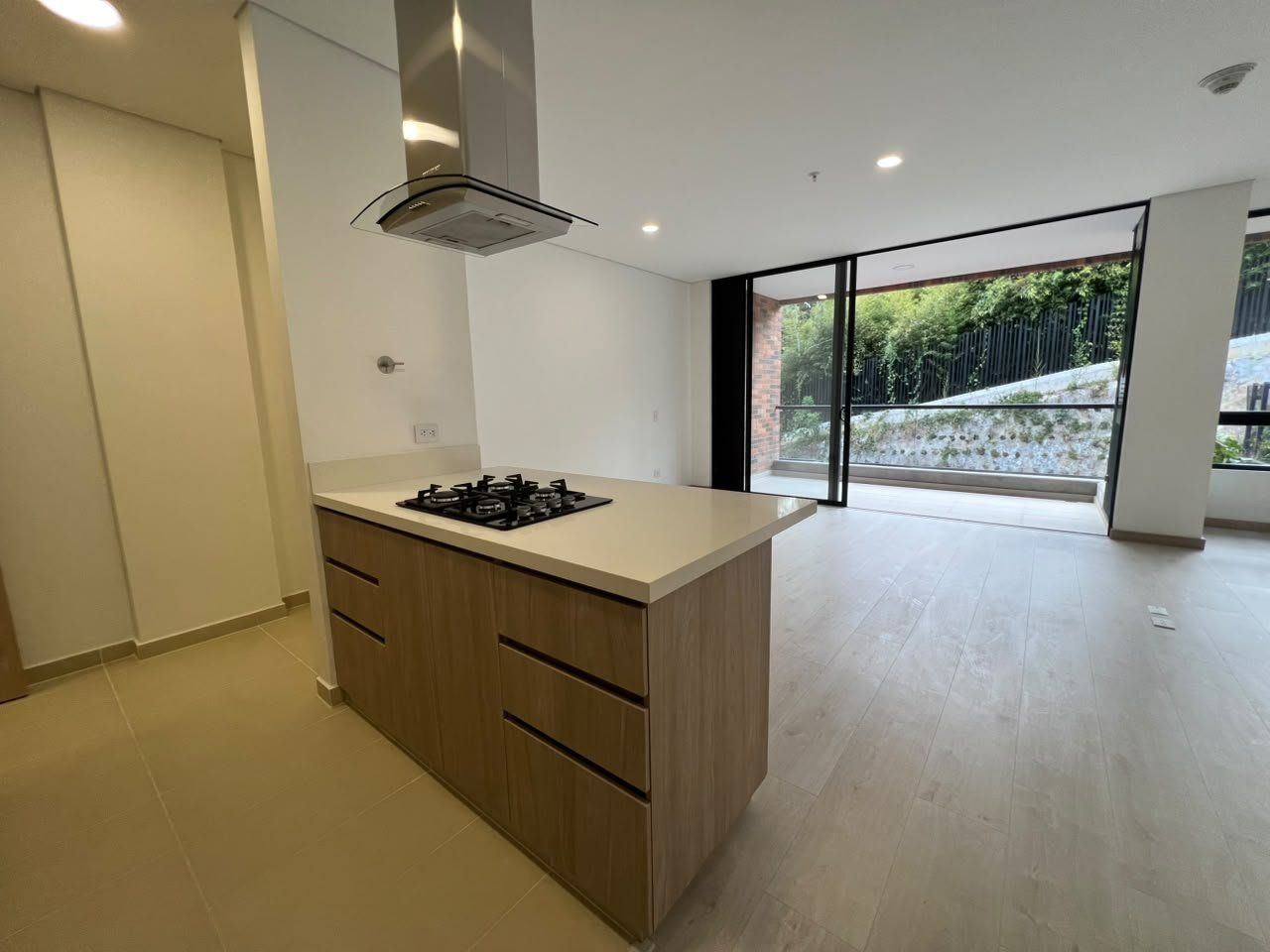 APARTAMENTO EN ARRIENDO UBICADO EN EL RETIRO SECTOR LA FE