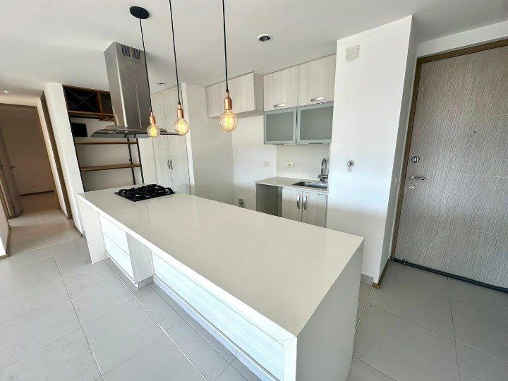 APARTAMENTO EN ARRIENDO UBICADO EN ENVIGADO SECTOR LOMA DEL ESMERALDAL
