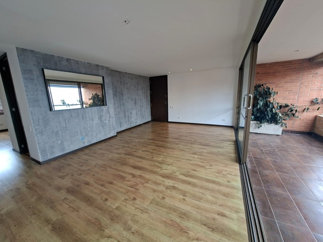 APARTAMENTO EN ARRIENDO UBICADO EN EL POBLADO SECTOR EL TESORO