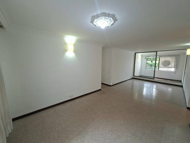 APARTAMENTO EN ARRIENDO UBICADO EN MEDELLIN SECTOR PATIO BONITO