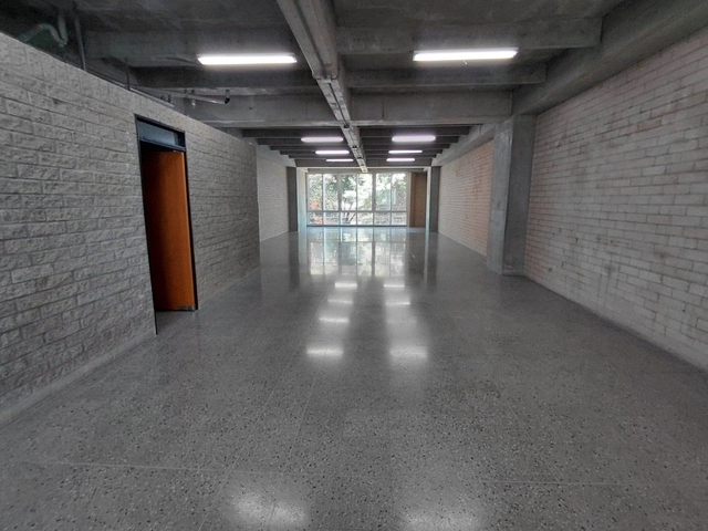 OFICINA EN ARRIENDO UBICADO EN MEDELLIN SECTOR GUAYABAL